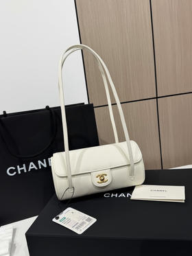春季特惠💰1000 原单香奈儿26P 春夏预告系列
Chane1 26P Preppy 保龄球包AS6143