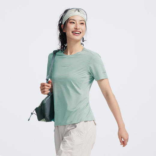拓路者越野跑步轻量高弹吸湿速干T恤夏季几何切割网眼透气短袖女 商品图1