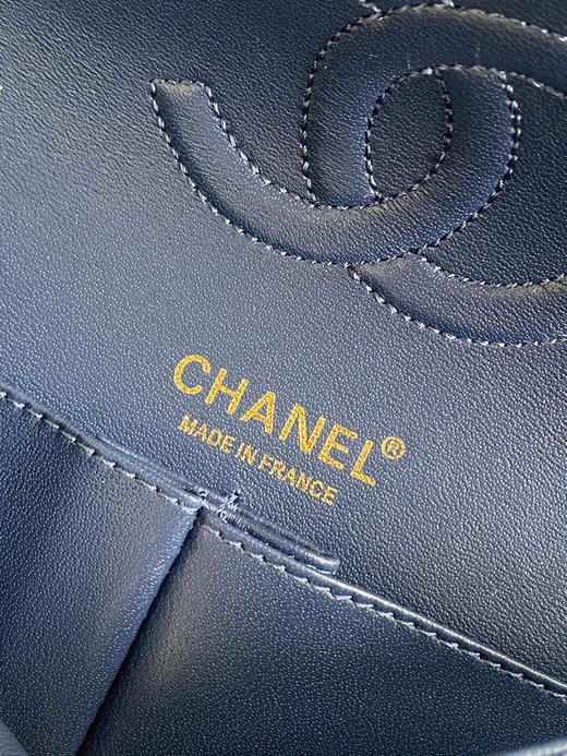 春季特惠💰1020 原单香奈儿 现货～🔻Chanel cf牛仔洗水系列1112！这是一款能被身边所有朋友都称美的包 商品图8