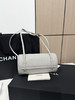春季特惠💰1000 原单香奈儿26P 春夏预告系列
Chane1 26P Preppy 保龄球包AS6143 商品缩略图1