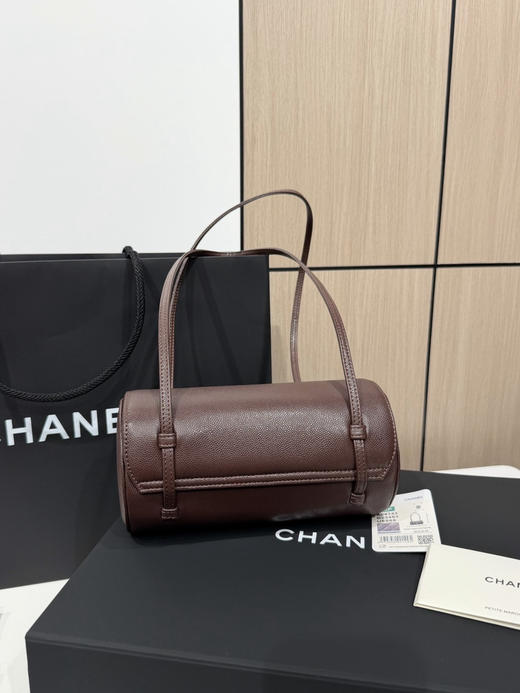 春季特惠💰1000 原单香奈儿26P 春夏预告系列
Chane1 26P Preppy 保龄球包AS6143 商品图1