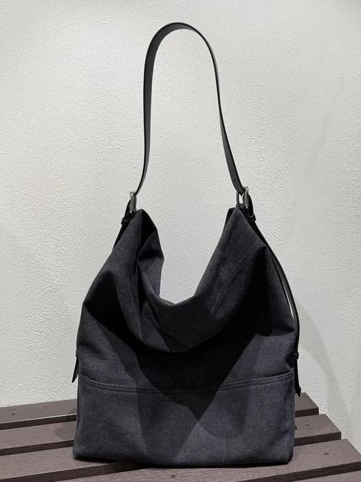 松弛感帆布托特流浪包 | 软塌塌的包型自带慵懒感，不挑穿搭，休闲/通勤/复古风都能hold住【3-5天发货】 商品图2