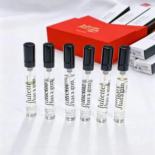 佩枪朱丽叶香水礼盒装5ml*6  （我不是香水*1+隐衫之欲*2+循根之引*1+复仇女神*1+朱丽叶*1）【大牌彩妆护肤专场】 商品图3