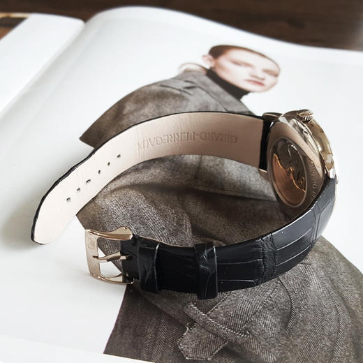 【95新】Girard-Perregaux 芝柏49525D53A1A1-BK6A自动机械机芯日期显示38MM（男款）1966系列18K白金300426NJS37 商品图5