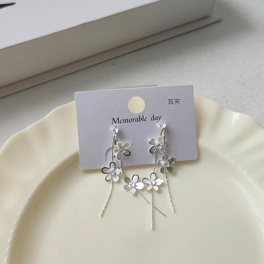 新款夏季花朵甜美长款耳饰耳夹-纪念日百货门店同款171495360 商品图0