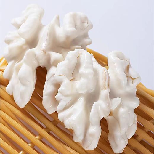 新疆去皮鲜核桃仁 | 干核桃比不了的鲜、嫩、脆、甜！自然清香 脆甜爽口 高蛋白低脂肪 独立包装 商品图4
