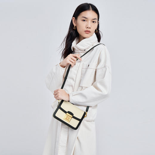 6926780627906 HR HR轻便小包简约拼色多袋时尚休闲女包包女士斜挎单肩迷你小方包 商品图5