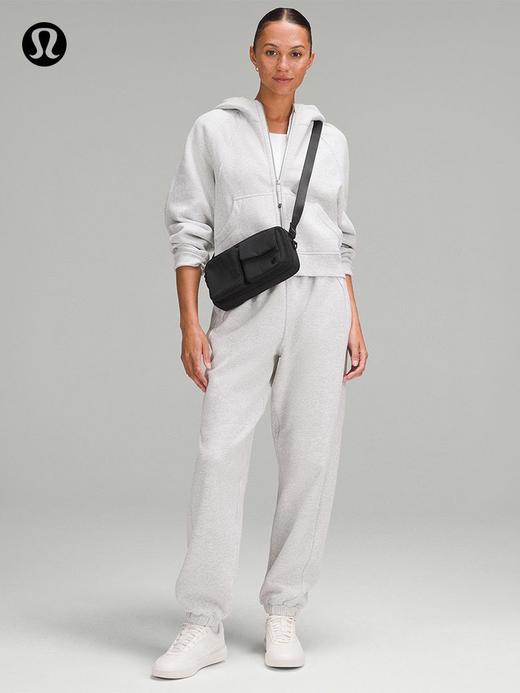 Lulu Multi-Pocket 2.5L多口袋斜挎包 商品图3