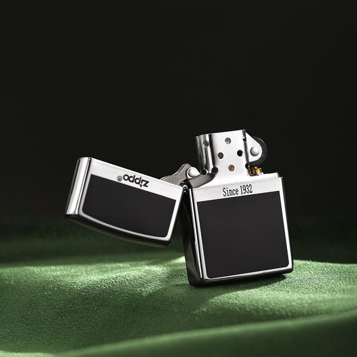 367231932205 Zippo 打火机正版煤油礼盒装带掼蛋扑克牌潮玩个性送礼男款进口圣诞礼物 商品图2