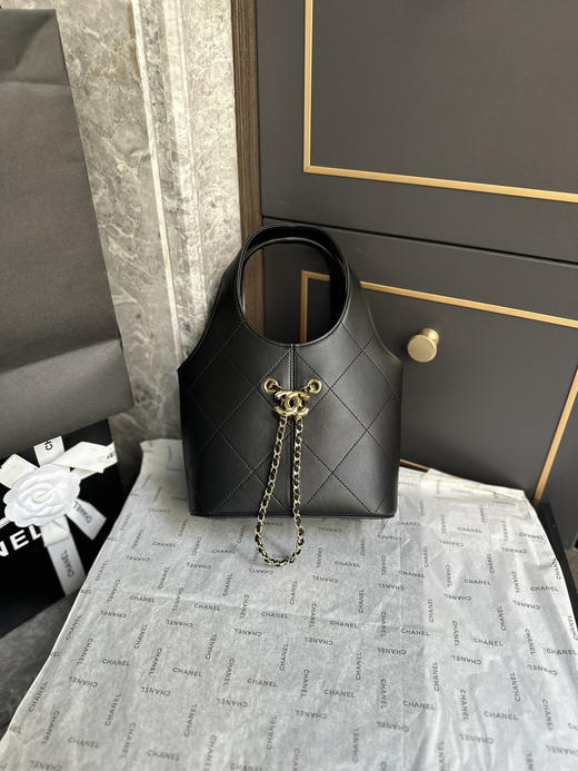 春季特惠💰1020 原单香奈儿 26s系列 菜篮子hobo 黑金 小号AS6132 商品图0