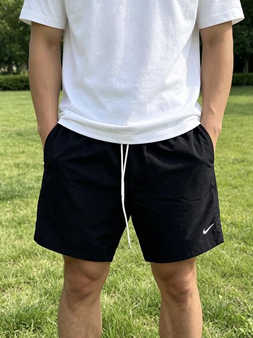 Nike 经典的基础款梭织运动休闲短裤沙滩短裤 商品图2