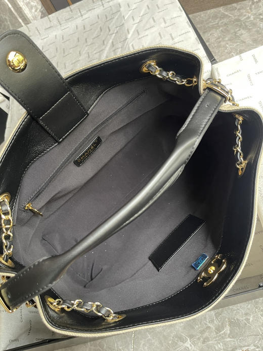 春季特惠💰1050 原单香奈儿 26S | 新款hobo 托特包AS5634 米色帆布/黑色羊皮 商品图7