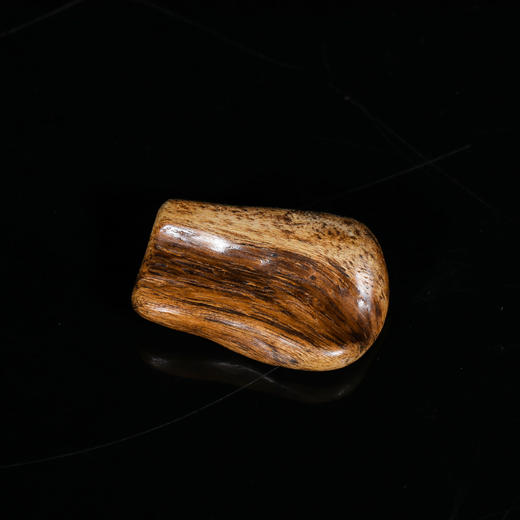 AN0429-19-7 东马老料手把玩料 5.90g 商品图0