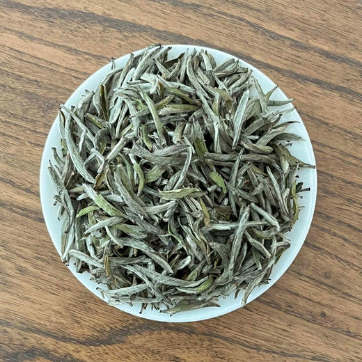 懂茶帝-福鼎白茶吴洋山2019年头采白毫银针散茶50g/罐 商品图4