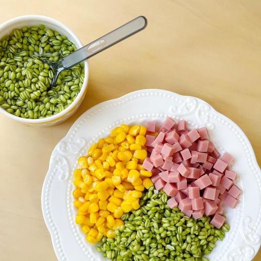 顺丰发货！年年念念 青麦仁 100g*6袋 全胚芽富硒谷物 颗颗饱满多汁 自带清甜麦香 饱腹感强 鲜嫩爆浆 可煮可炒 商品图5
