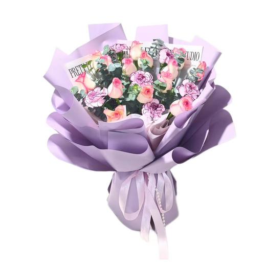 【母亲节】新鲜鲜花大花束·绯梦蔓语（13朵艾莎玫瑰+7朵紫精灵康乃馨+其他配花）可备注送货时间 商品图0