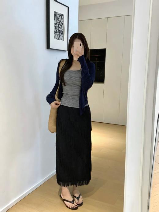 网红同款黑色流苏压褶半身裙 商品图3