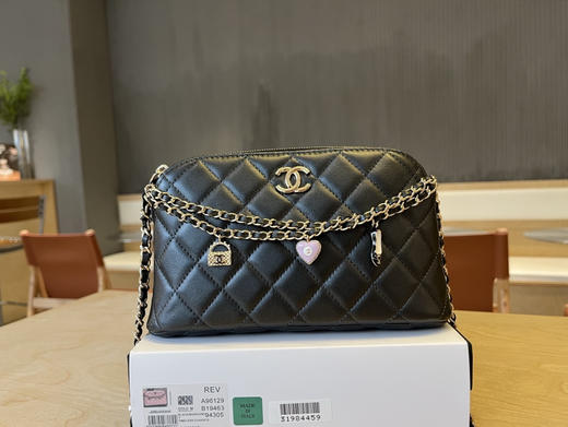 春季特惠💰980 原单香奈儿A96129 爱心吊坠链条包 商品图1
