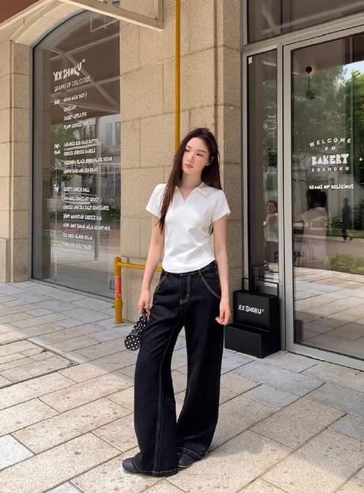 巨显腰细的 V 领Polo短 T 商品图9