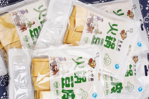❗19.9💰秒4袋【豆里居·火锅豆皮】 ❗涮、煎、炸、烹、炖样样行❗承包你所有热气腾腾的快乐✨ ✅精选饱满大豆，韧性十足，不容易煮烂  商品图6