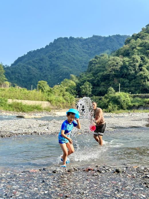 5.23/5.31【大邑鹤鸣山轻徒步+桨板玩水】森林轻徒步3公里+专业桨板学习实操，趣味竞赛，水上狂欢，解锁孩子的“水上超能力”！ 商品图9