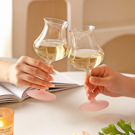 摩登主妇红酒杯高脚杯女士高颜值葡萄酒杯家用鸡尾酒杯微醺小酒杯 商品图2