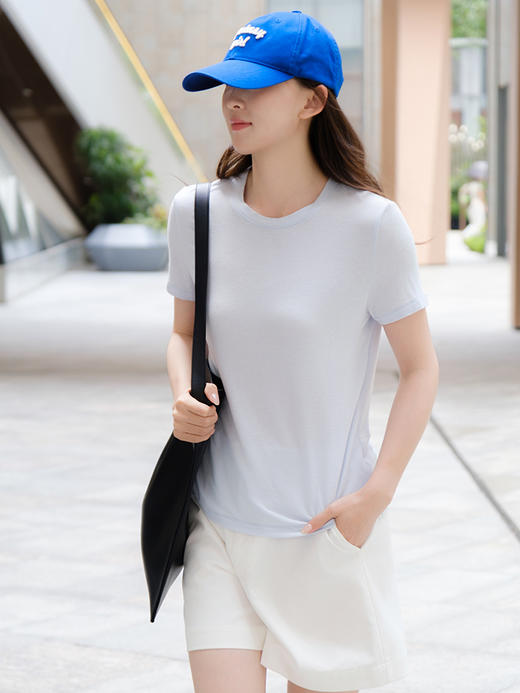 云柔奢感 圆领短袖T恤FCG2TEE068 商品图6