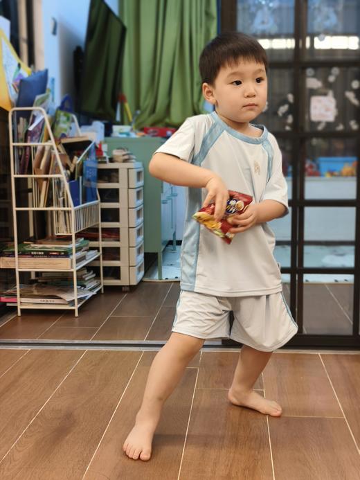 【特价79元2套】【两件起拍‼️一件不发货】户外儿童凉皮拼接速干男女童短袖套装  可亲子装 吸湿速干  凉爽透气  A类品质 100-180码 商品图8