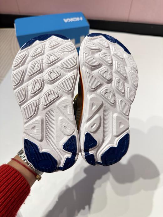 HOKA 新一代克利夫顿9 儿童跑步鞋 商品图13
