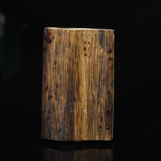 BC.NF5.9-9    达拉干九分沉素牌，19.9g 商品图0