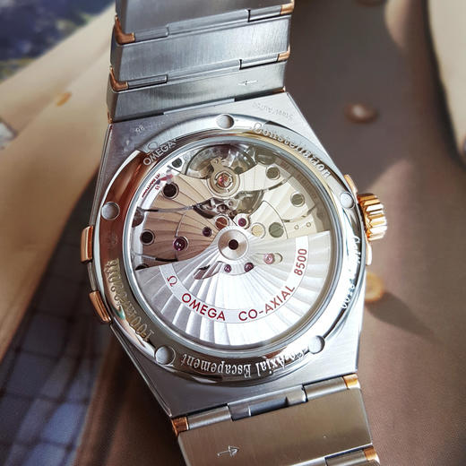 【95新】OMEGA 欧米茄123.20.38.21.02.001天文台认证同轴自动机械机芯日期显示38MM（男款）星座系列精钢/18K玫瑰金020526NJS02 商品图7
