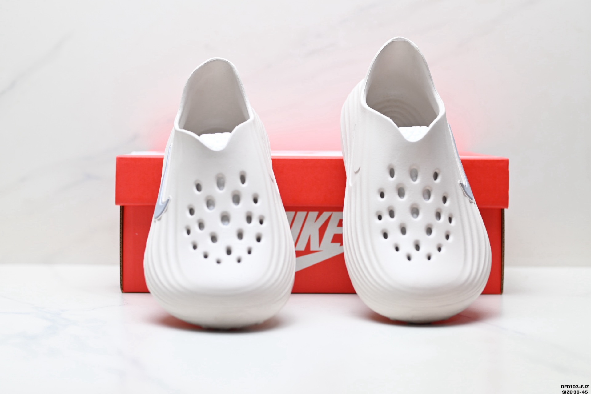 Nike ReactX REJUVEN 8 耐克 简约舒适 洞洞鞋