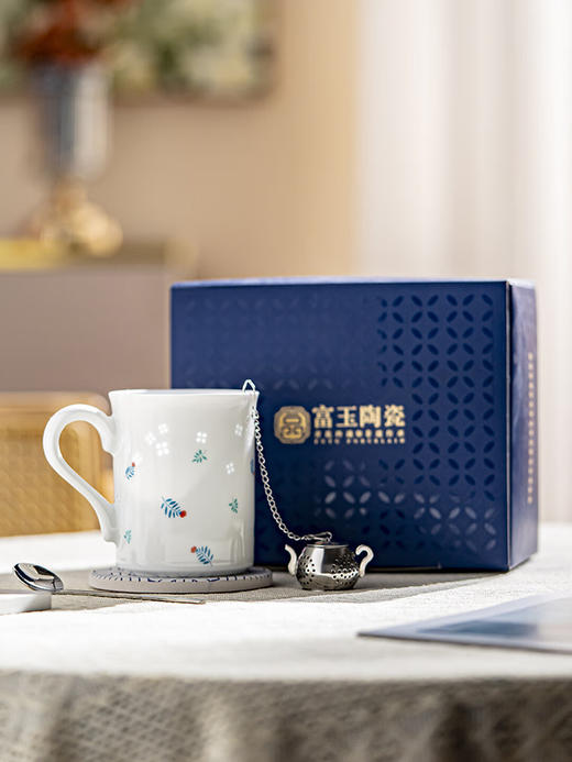 WENO°丨富玉陶瓷景德镇玲珑瓷带勺带碟泡茶杯女士办公室喝水杯 小幸运系列马克杯4件套 商品图8