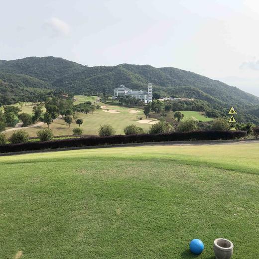 【1晚1球】深圳世纪海景高尔夫俱乐部 +球会酒店住宿打球套餐｜深圳高尔夫球场 | 广东高尔夫球场｜中国 商品图0