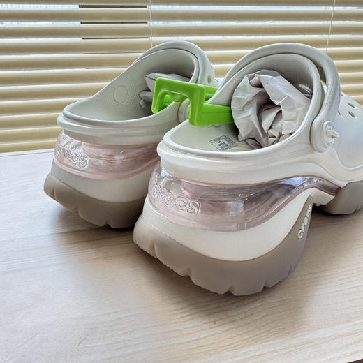 卡骆驰小海豚洞洞鞋8cm增高515 商品图9