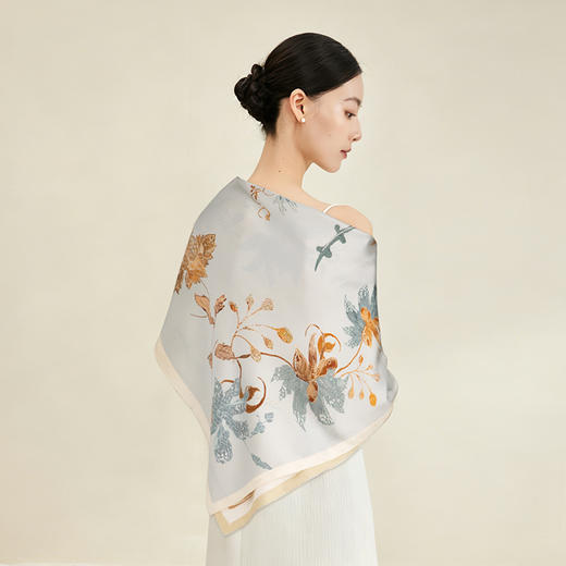 万事利双面印花大方巾-岁岁生花 商品图1