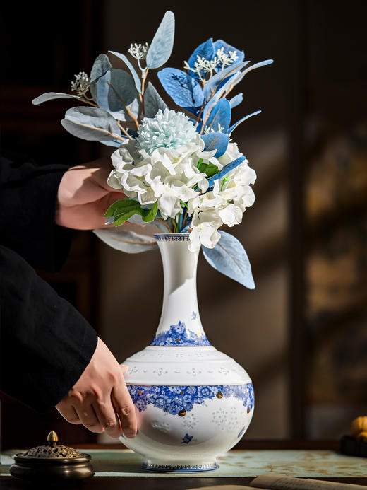 富玉呈祥 |  富玉陶瓷景德镇青花瓷花瓶摆件客厅插花装饰品轻奢高级感家居好物 商品图2