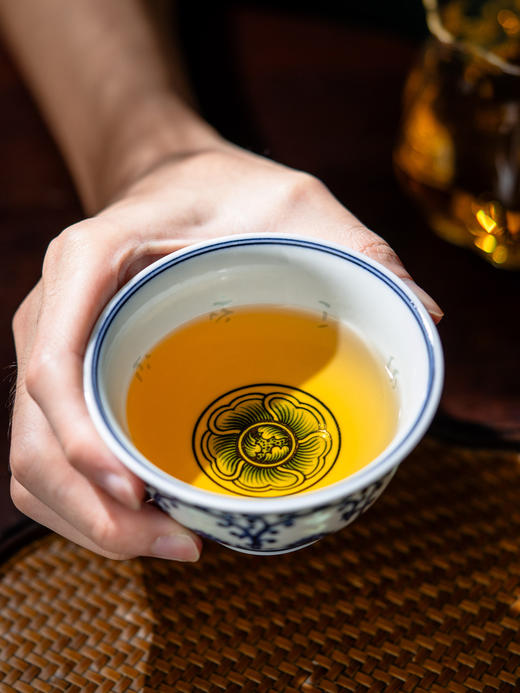 富玉窑丨富玉景德镇青花玲珑主人杯高档个人专用陶瓷泡茶杯单杯高端压手杯 商品图2