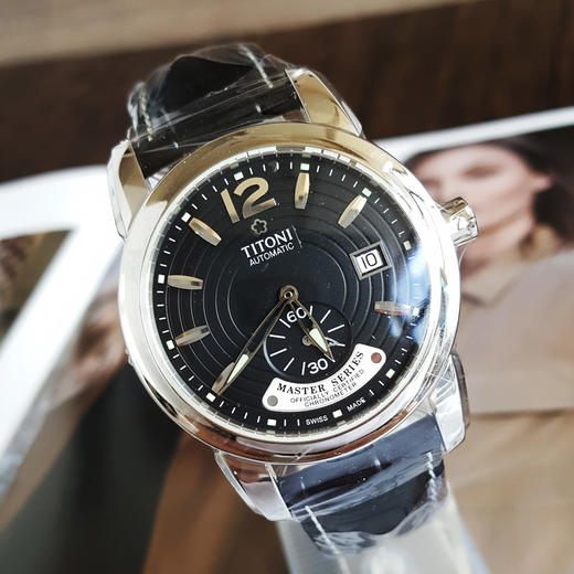 【全新】TITONI 梅花83688 S-ST-296天文台认证自动机械机芯日期显示40MM（男款）Master Series 大师系列精钢/皮带170426NJ38 商品图4