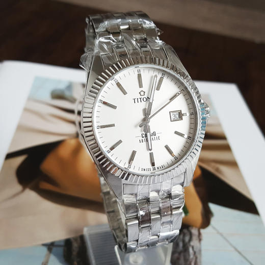 【全新】TITONI 梅花879 S-606自动机械机芯日期显示41MM（男款）Cosmo 宇宙系列精钢170426NJ100 商品图3