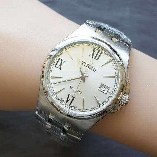 【全新】TITONI 梅花83730 S-520自动机械机芯日期显示38MM（男款）Airmaster 空中霸王系列精钢170426NJ75 商品图8