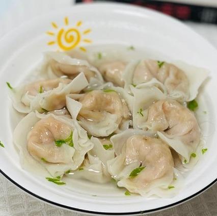牛肉丸他家出新品啦【潮汕手工鱼皮饺】鲜海鱼做皮➕鲜土猪肉做馅，货真够鲜，营养好搭配  新鲜、爽滑、鲜甜、特别好吃💦 商品图2