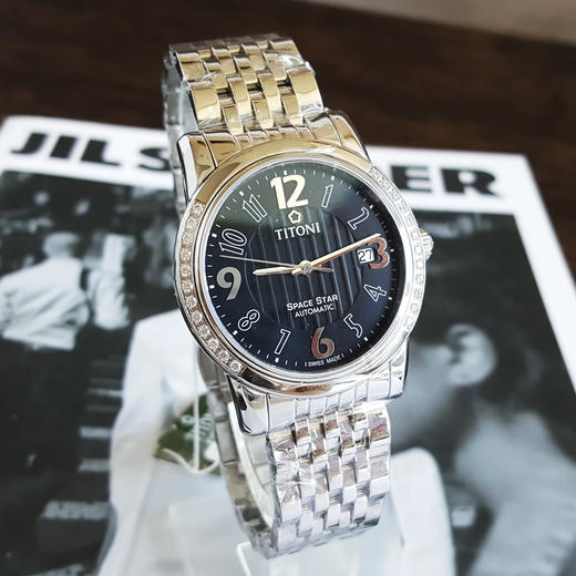 【全新】TITONI 梅花83738 S-DB-369自动机械机芯日期显示透明表背表圈水钻39MM（男款）Space Star 天星系列精钢/皮带170426NJ83 商品图3