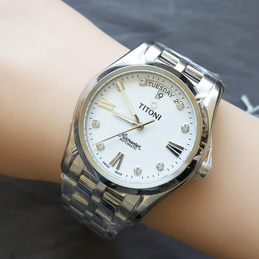 【全新】TITONI 梅花93808 S-063自动机械机芯日期显示镶水钻双钻39MM（男款）Airmaster 空中霸王系列精钢170426NJ12 商品图8