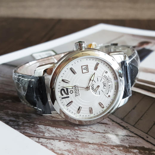 【全新】TITONI 梅花83688 S-ST-297天文台认证自动机械机芯日期显示40MM（男款）Master Series 大师系列精钢/皮带170426NJ34 商品图6