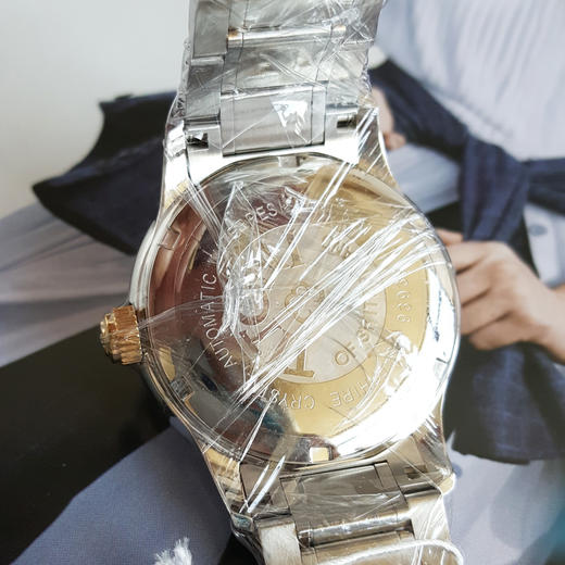 【全新】TITONI 梅花93933 SY-254自动机械机芯星期日期显示39MM（男款）Airmaster 空中霸王系列间金170426NJ10 商品图7