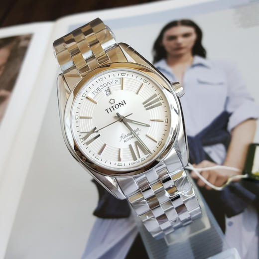 【全新】TITONI 梅花93909 S-342自动机械机芯日期显示白面条刻39MM（男款）Airmaster 空中霸王系列精钢170426NJ02 商品图4