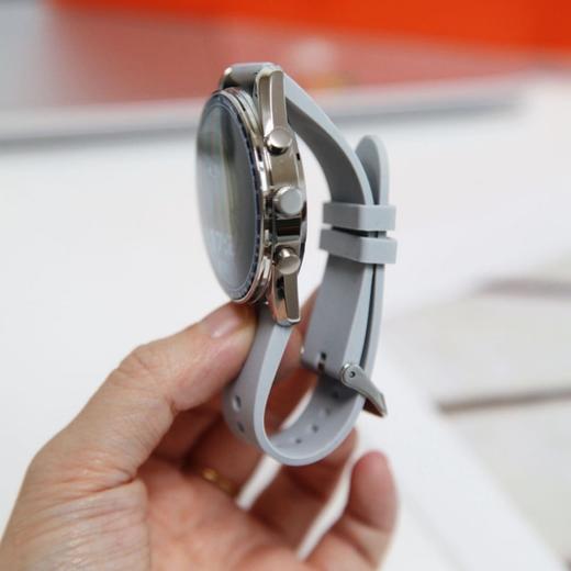 Sayrelances塞尔兰斯 Watch 9 Pro智能手表 开源鸿蒙OS系统+海思旗舰芯片 金属精工表壳 IP68级防水 心率/血氧/睡眠监测 多种运动模式 商品图11