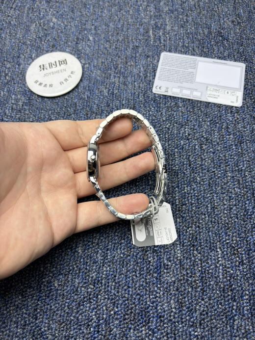 浪琴博雅系列29mm 罗马面 女士机械腕表
机芯：搭载2671改L592.2全自动机械机芯 商品图4