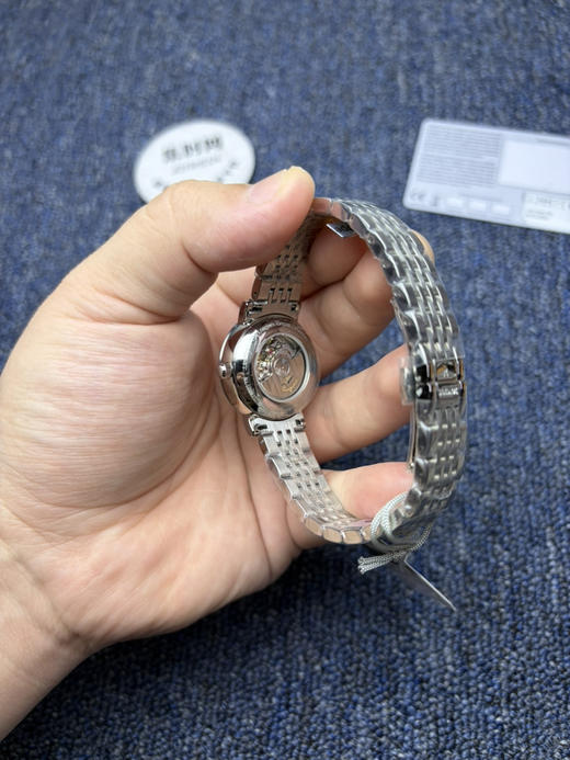 浪琴博雅系列29mm 罗马面 女士机械腕表
机芯：搭载2671改L592.2全自动机械机芯 商品图5